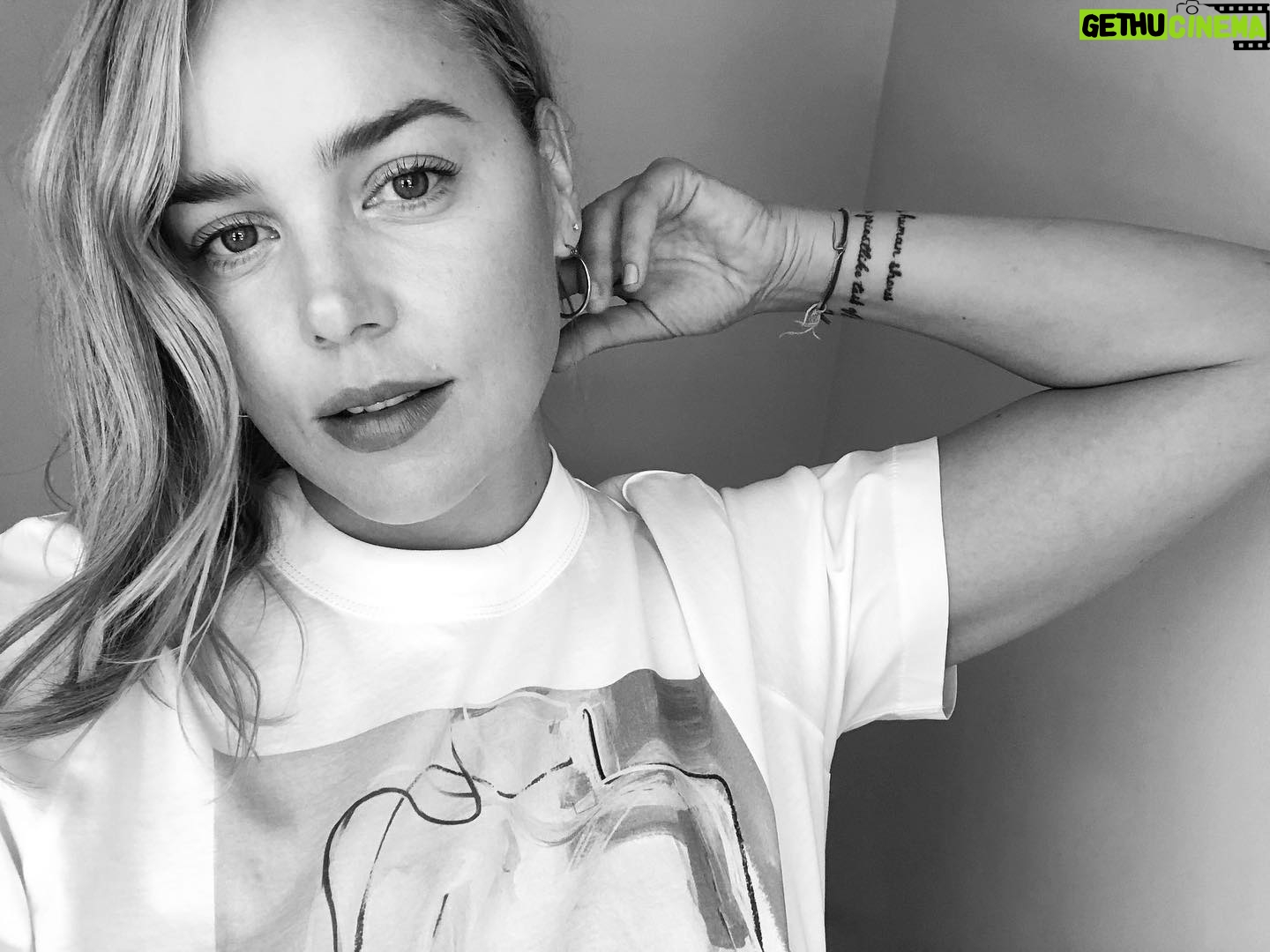 Abbie Cornish - 21.4K Likes - Day by day getting a good routine going here, doing my best and keeping a smile on my dial... hopefully on yours too! Letās stay calm. And keep sharing the good vibrations. They go far!