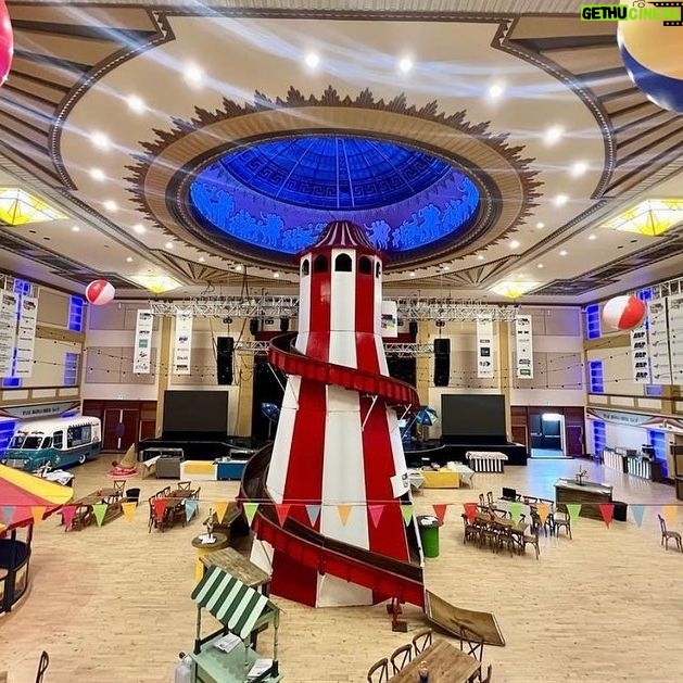 Abbie Eaton Instagram - Fabulous day at @bridspa The Business Day 2023 event. Really loved meeting you all and chatting about flying the flag for women in a male dominated sport 💪🏻 Fascinating to listen to @clarebalding (arguably one of the best broadcasters), Keith Harris (extremely successful investment banker), Rachel Fellows (CEO Betty’s & Taylors) and how they have worked their way to the top and the lessons learnt along the way. Thanks to Steve Parnaby, Karen Phillipson, Mark Lonsdale and his team for a fabulous event! Also to @gylesbrandreth for expertly hosting the day. #BridSpa #TheBusinessDay2023 #Networking #PublicSpeaking #Inspiration #B2B #Yorkshire