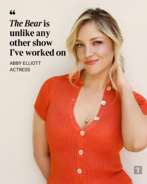 Abby Elliott Instagram - Abby Elliott couldn’t believe the numbers — how they warped and morphed. She was shadowing a restaurant manager at Houston’s in Los Angeles, in preparation for her role in the television series The Bear. “It was crazy,” Elliott, 37, says. “As a creative person — and math is not a strong suit — it blew my mind.”

As season three of The Bear is about to begin, she speaks to Style about her time on the show, shadowing a restaurant manager at work - and how none of it could compare to her experience of IVF.

🔗 Click the link in our bio to read the full interview

📸 Photographs: Katie McCurdy
Styling: Ali Kornhauser
Hair: Barb Thompson at Forward Artists
Make-up: Lilly Keys at A-Frame Agency