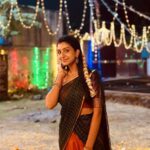 Abeneya Nethran Instagram – 💚🧡

Pc- @tejavenkateshoffl kaa 🫂
@preethii.b.krishnan 🤌🏻🫂

#love #saree #abeneya #kanaakaanumkaalangal #lalsalaam #tamil #tamilcinema