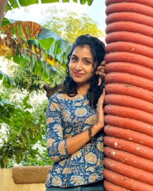 Abeneya Nethran Instagram - 🐣

Pc- @surendar_vj 🤍

#instagram #abeneya