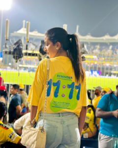 Abeneya Nethran Instagram - My 11.11 wish (I.e my childhood wish ) came trueeeeeee🥺🥺yesss!!! I cried apart when he played the match today which was reallyyyyyyyyyy unexpected 🫠🫠🫠🫠🥺🥺 And ukw this was the 1st ever match on live for me🥺🎥 That 10 yr old ABE would be soooo muchh happier nowwww! As I am now who became a huge fan and had a huge respect on Namma THALA DHONI @mahi7781 from the World Cup match where they won after 28 years😌❤️ IDHU PODHUM ENAKU❤️🫠 Avaru vandhapo…! That GOOSEBUMPS moment AND THE TEARS ON MY EYES😭 I didn’t even expect that I would get tears!! It was that emotional moment for me who just accomplished one of the childhood wish of KUTTY ABEEE ! Huge respect to him 🫡 as alwayssss!! My one best dayyy to be cherished!!!!!! 🥺 Csk!!!!!!! 💛 Pc- @iam.anchana 🥺🥺🫂🫂 #dhoni #csk #ipl #match #abeneya #instagram #1111 #makeawish #mahi