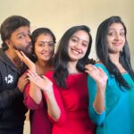 Abeneya Nethran Instagram - Sharing the cover picture of our reel which u all were showing sooooo much love🥹🤍 Thanks to every single person who were showering so much love for this Reel🥹 a big gratitude 🫂 Keep supporting us and ME for my entire career further🤌🏻 ONE WEIRD FAMILY PICTURE 👨‍👩‍👧‍👧 🧿 Thank you and love you all makkale🤌🏻 Ps- posting this weird picture when I have other normal pics of mine just coz my sister didn’t allow me to as usual😬😬😒 PADHIVU SEIDHU VITTEN😌😂 #insta #abeneya #family #abeneyanethrun #nethrun #dhipa #dhipanethrun #anchana #celebrity #love