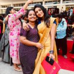 Abeneya Nethran Instagram – 05.04.2024 👩‍🎓!

With my stupids !! @kaviyashree_06 @simran_sharma.mua ❤️

And my kutty @iam.anchana who accompanied as a parent 🤭❤️

#tobeframed #memories #graduation #doneanddusted #convocation #abeneya #insta