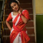 Abeneya Nethran Instagram – 🤍

Captured by – @sk24official 

#abeneya #sareelove #traditional #instagram #trendsetter #explorepage #indianoutfit #fyp