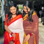 Abeneya Nethran Instagram - 🤍🤎⛪️ Pc- @iam.rethika @__.gocool__ #abeneya #anchana #instagood #sisters #weddingvibes