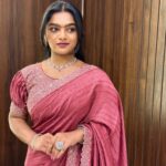 Abi Nakshathra Instagram – We got a Vikatan award for best webseries of the year 2023…😌❤️
Most respected award…
Heartily thanks to vikatan for appreciating the upcoming talents…🙏 And I want to thank zee5 and my whole Ayali team for their hardwork and support….❤️🙏

@cinemavikatan @anath_man @ra_ge_be6 @_kushmavathi_ @lovelynchandrasekhar @linga19 @anumolofficial @aruvimadhan_official @zee5tamil