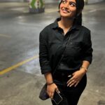 Abi Nakshathra Instagram – Black love….🖤🖤

#blacklove #blackoutfit #selflove