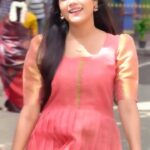 Abi Navya Instagram - நீ தான் என் பூமி உன்ன சுத்தி வருவேனே❤️❤️ @deepak_chinky Happy Valentine’s Day my valentine❤️❤️
