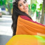 Abi Navya Instagram - கண்ணிலேஇல்லையே காதலும் நெஞ்சமே காதலின் தாயகம்❤️