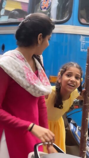 Abi Navya Instagram - Analu Ne angeluuu🤩🫣eeeee
@avalinstituteoffashiondesign 
#reel#shootingspot