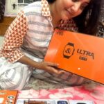 Abi Navya Instagram - Looking gadgets at your Budget ? Whatsapp your order to this following no : 8300964630 Visit this below insta page👇👇👇 @budgetshoppingzone 💯% Trustable | Cash on delivery available Special thanks to Actress @abinavya ✌ . . . . . . .