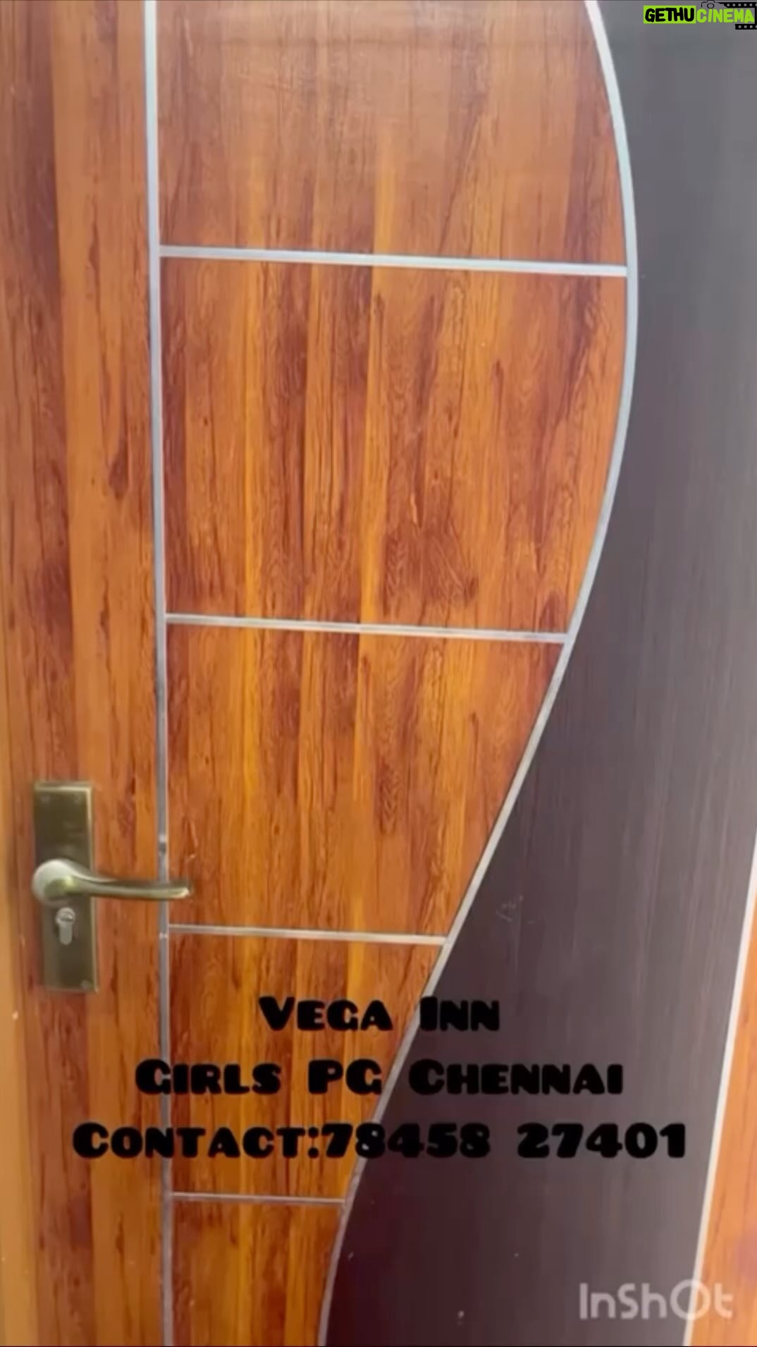 Abi Navya Instagram - Hi guys, @vega.inn 🤩 👈🏻 they’re newly launching a pg in Valasarvakkam. It’s perfect for working women and college students. The rooms are Spacious with attached washrooms, washing machine, geyser, wifi and separate cupboards. It’s a fully air conditioned 4 sharing room with ample space for your daily activities.they provide two homecooked meals, both breakfast and dinner. They have 24/7 surveillance camera for safety of our residents The pg is very near to porur and Ramapuram. And have an easy access to both cabs and public transport….. Contact for further enquiries: 78458 27401.