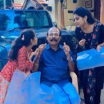 Abi Navya Instagram – 😂periyappa’s fun 🤣😂 @dhecinababy ❤️❤️
