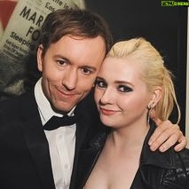 Abigail Breslin Instagram - Happy birthday to my crazy, mad scientist, genius friend @thetylershields!!!!! Everyone who knows you absolutely adores you. So glad we’ve been friends for like… 12 years now? Many more to come! Have the best day, weirdo!!!!!! ❤️❤️❤️❤️❤️