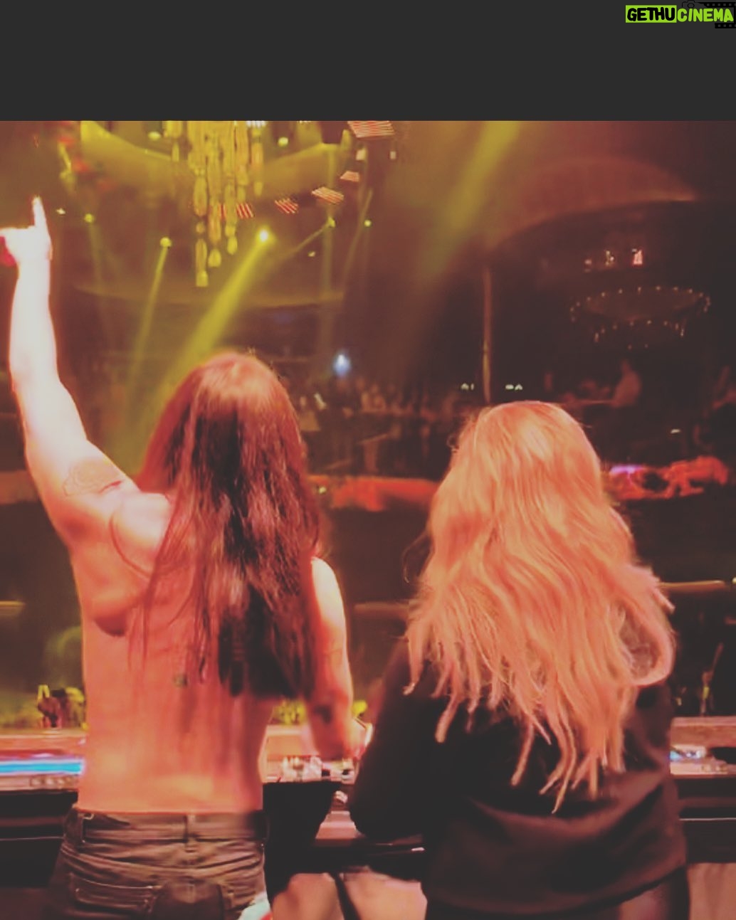 Abigail Breslin Instagram - always love getting to sing with my buddy @steveaoki ππΌπͺ© #longhairdontcare π