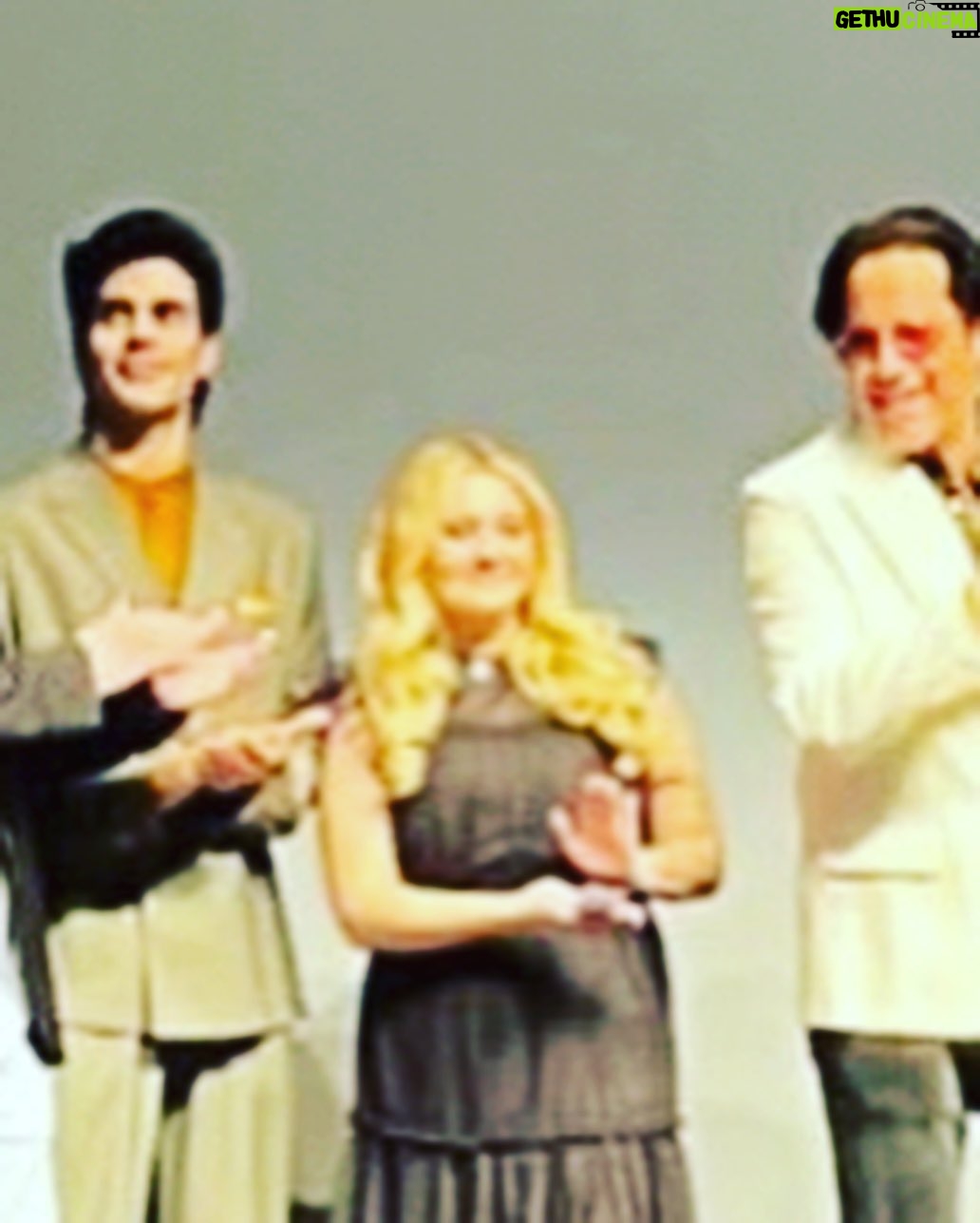 Abigail Breslin Instagram - reposting this pic to confirm that yes- I am indeed perpetually the shortest person in every room.