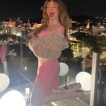 Abigail Zoe Lewis Instagram - With Love 💗🌷 xoxo #valentinesday #explore #explorepage
