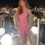 Abigail Zoe Lewis Instagram - With Love 💗🌷 xoxo #valentinesday #explore #explorepage