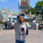 Abigail Zoe Lewis Instagram - Disney girl always! 🐭♥️ #explorepage #explore #disney