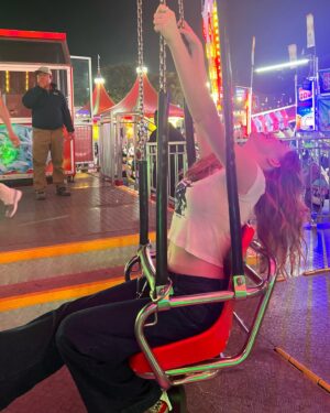 Abigail Zoe Lewis Instagram - (Fair)well summer 23’ 🎡🫶🏻✨

#ocfair #summer #explore