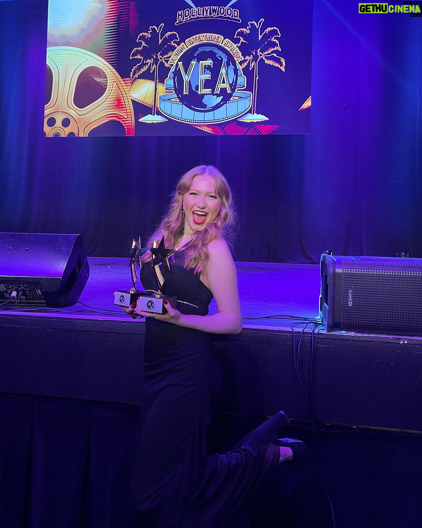 Abigail Zoe Lewis Instagram - I’m so grateful for receiving these two awards for “Best young actress in a voice over performance” & “Best young actress in a commercial” thank you so much to the @yeaawards 🤍 #yeaawards #youngentertainerawards #actress