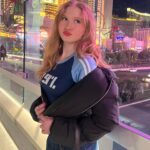 Abigail Zoe Lewis Instagram - Vegas Baby 🎰💋 #explore #explorepage #lasvegas