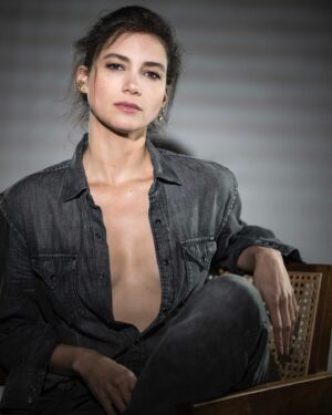 Abril Schreiber Instagram - 🦋 B A R C E L O N A • em fas bé
📸 @marc_barnils 
#photoshoot FELIZ LUNES