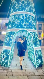 Abril Schreiber Instagram - ✨Agradecida al 100 con la vida Que lo bonito siempre nos alcance ❣️Feliz Navidad 🎄