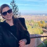 Abril Schreiber Instagram - 🍁Dos días de otoño en #Bologna que tiene muchas cosas maravillosas... como por ejemplo: COMIDA DELICIOSA y gente de todos lados del mundo mágica, @janessashaemezzo es una de ellas, además es de las que baila cuando come algo que le gusta (👯‍♀️como yo), es una nerd del vino🍷 y canta como los dioses🎤Gracias infinitas GRAZIE #foodie #culinarytourism #pizza #pasta #gnocchi #gelato #Italy #traveler 🦦