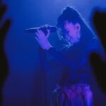 Adèle Castillon Instagram - “Plaisir Risque Dépendance” est sorti la semaine dernière, merci à tous pour vos retours… je ne m’attendais pas à un tel accueil et j’étais super émue de vous voir déjà chanter et vous approprier ces 14 nouvelles chansons… Je garderai un souvenir incroyable de cette soirée passée avec vous, Je reviens vite vers vous pour vous annoncer la suite de l’aventure PRD, En attendant je dis à demain à mes collègues nantais, j’espère que vous êtes prêts 🏄🏻‍♀️❤️