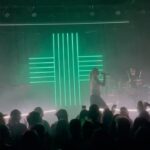 Adèle Castillon Instagram - Quel bonheur de pouvoir partager avec vous cet album « Plaisir Risque Dépendance » en concert !! Je suis tellement heureuse de chanter ces chansons avec vous Sah quel plaisir 👌