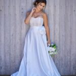 Ada Nicodemou Instagram - Here’s a sneak peak look at some more photos from Leah & Justin’s wedding 💒 Plus, check us out this week on the cover of @tvweekmag ⭐️ Don’t miss the wedding of the year, April 9th on @channel7 📺 #homeandaway 📸 @jeremygreive