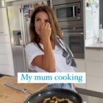 Ada Nicodemou Instagram - Mums really do have some crazy super powers 😂
