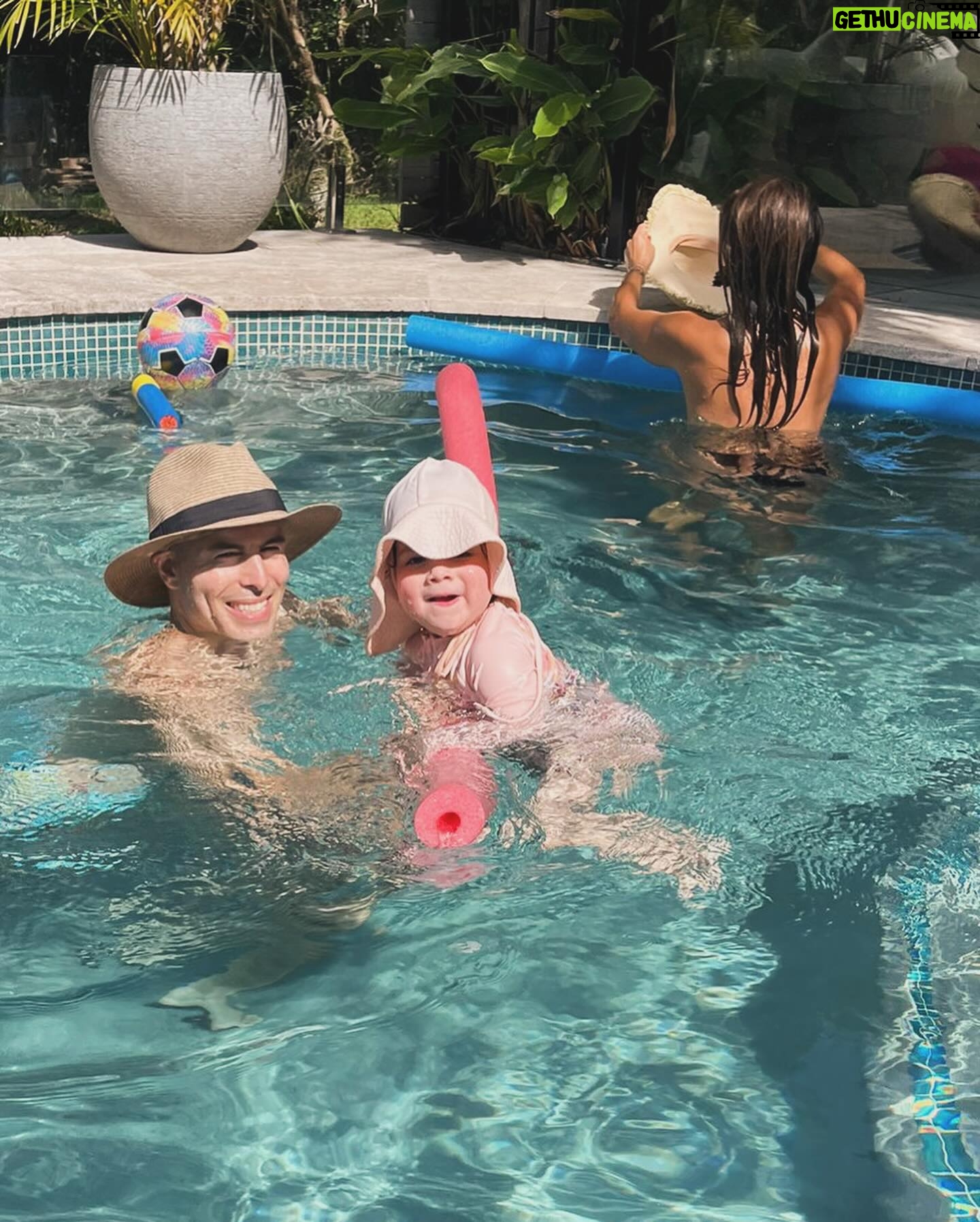 Ada Nicodemou Instagram - What a lovely day with the family ❤️