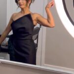 Ada Nicodemou Instagram - What happens behind the scenes v instagram @adanicodemou gurl you funny …..🤣🤣🖤 #cheveuxartistry