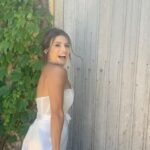 Ada Nicodemou Instagram - Swipe for a look behind the scenes of Leah & Justin’s #HomeandAway wedding 🤍 So proud of all the cast and crew who worked so hard on this one ⭐️ The wedding continues tonight on Channel 7 👰🏽‍♀️