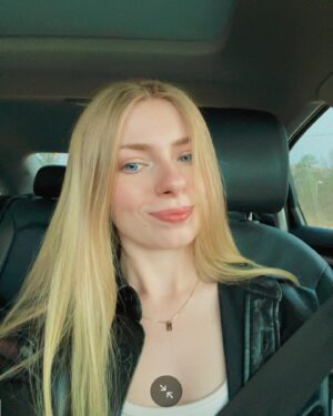 Addy Miller Instagram - golden like daylight