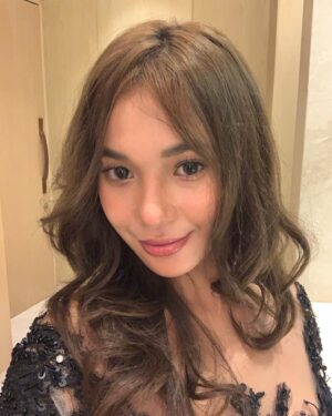 Ade Yunita Instagram - SCTV SEKARANG YUK SUSTER EL NANTI ADA KUIS DARI CLARISSA #jajanclarissa #janganlupabersyukurayh