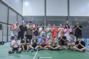 Adila Fitri Instagram - Jam malem malah makin rame ini badminton 🫡