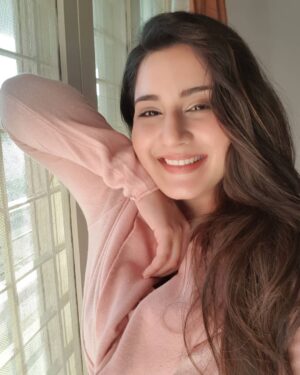 Aditi Rathore Instagram - 😊😘🌞