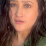 Aditi Sajwan Instagram – Cause its February !! ❤️💕💕💕
#baazigarobaazigar #srkkajol #aditireels #romance