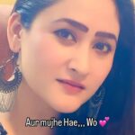 Aditi Sajwan Instagram – Usko to bas Main Pasand Hoon💕
#aditireels #shayari #poetry #romantics