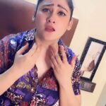 Aditi Sajwan Instagram - Kisi ko bhi apna dukh sunana ho🤣😂 #aditireels