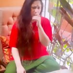 Aditi Sajwan Instagram – Beizzati mehsoos nahin ho rahi😁😂🤣🙈
#aditireels