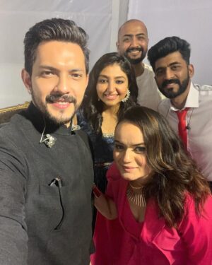 Aditi Singh Sharma Instagram - Always better together. ❤️🧿🎶

#MithoonLive