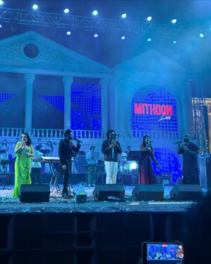 Aditi Singh Sharma Instagram - Always better together. ❤️🧿🎶

#MithoonLive