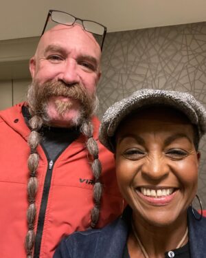 Adjoa Andoh Instagram - When worlds collide!! Legend Mike Beltran !! Best in the biz - you made my day! #ufcJacksonville Florida! Mike’s here for the fights & I’m here for the Shakespeare Association Of America 50th Anniversary conference😂♥️@referee_mike_beltran  #Shax2022 @saaupdates