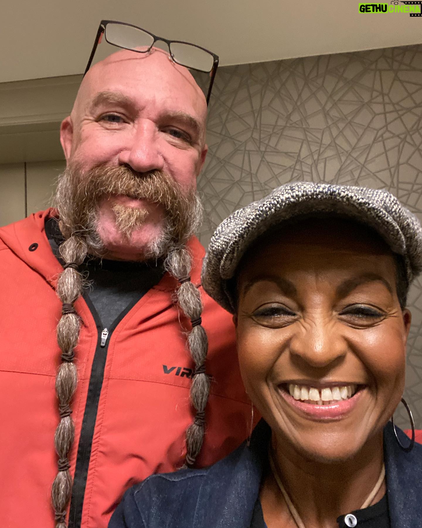 Adjoa Andoh - 8.6K Likes - When worlds collide!! Legend Mike Beltran !! Best in the biz - you made my day! #ufcJacksonville Florida! Mike’s here for the fights & I’m here for the Shakespeare Association Of America 50th Anniversary conference😂♥️@referee_mike_beltran #Shax2022 @saaupdates