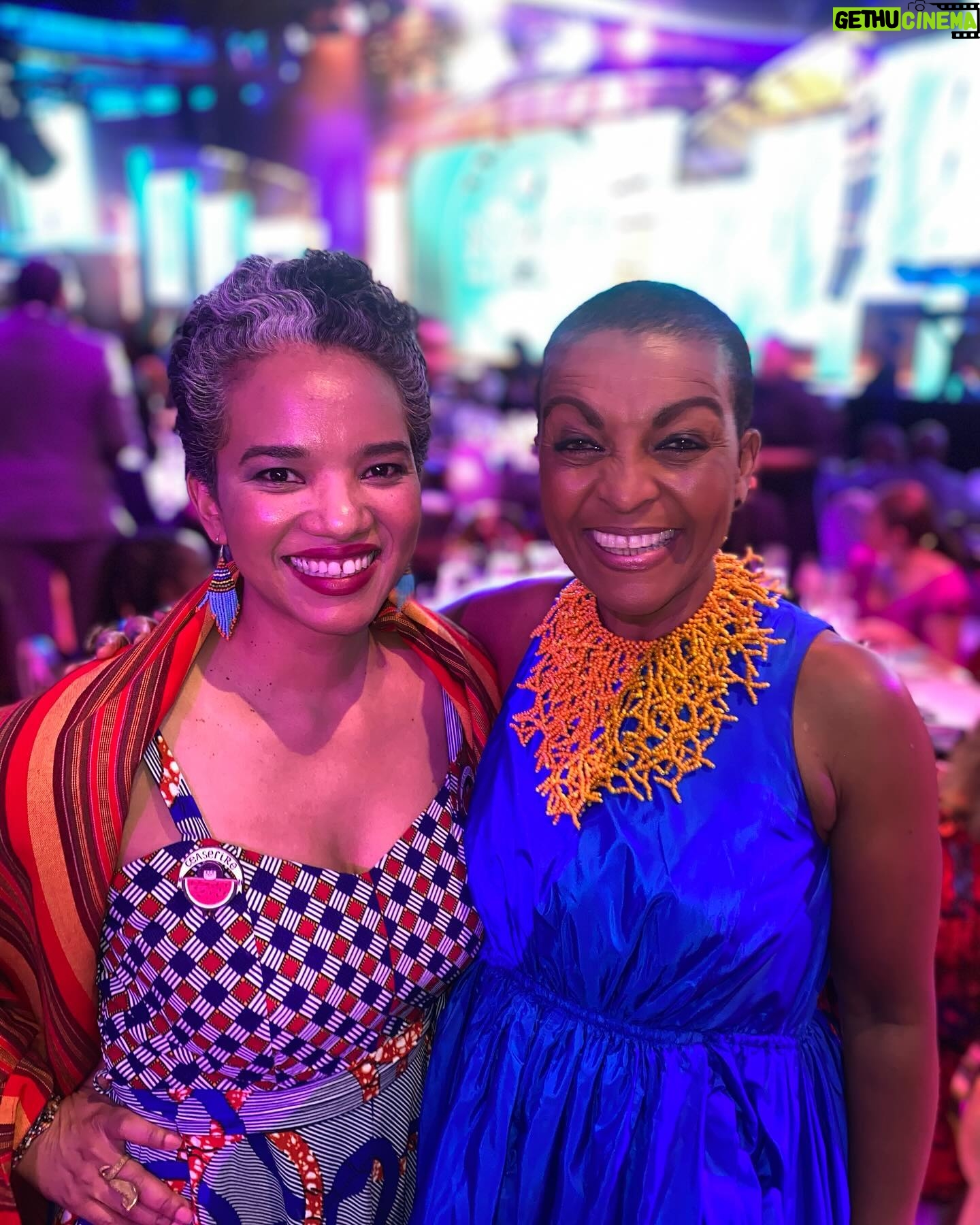 Adjoa Andoh Instagram - So lovely to bump into this brilliant woman @chipo.chung at the #naacpimageawards. Congratulations on your nomination for @blackcakehulu 👏🏾♥️🙏🏾♥️